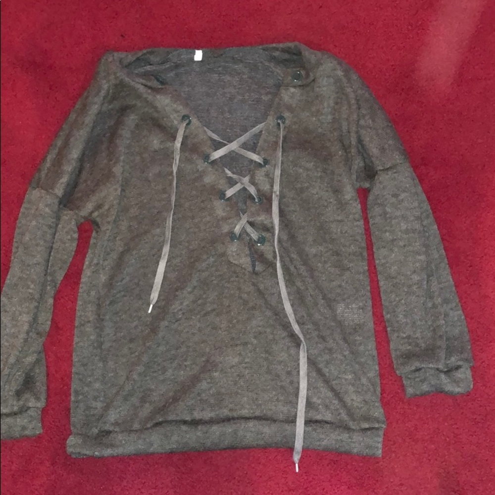 Lace pullover